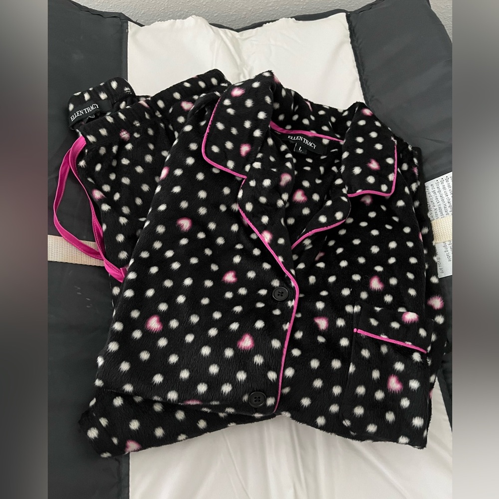 Ellen Tracy Pj Set